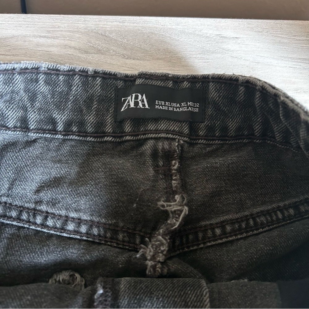 Zara Gray Denim Mini Skirt - Picture 4 of 4